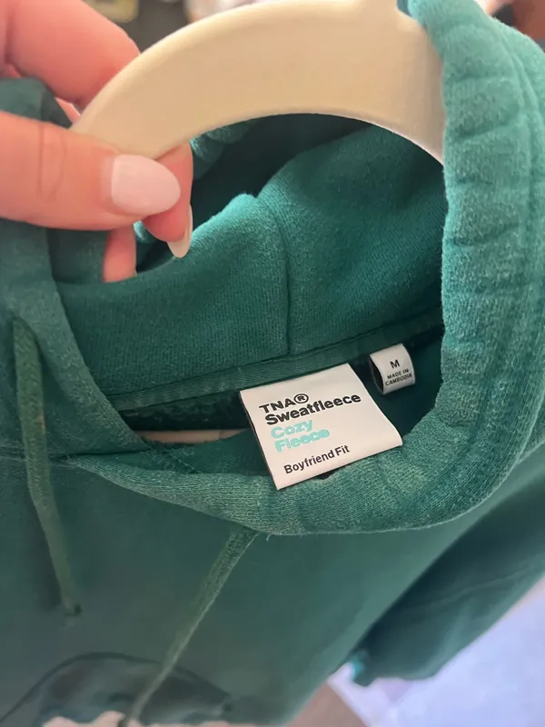 Aritzia Green Sweatshirt - Image 3