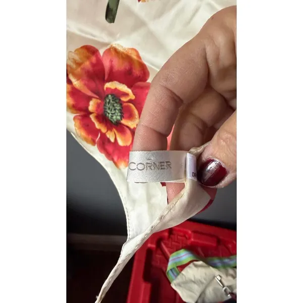 Floral Print 100% Silk Scarf from Casual Corner - Image 4