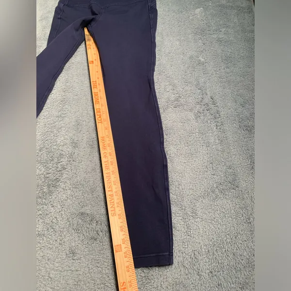 Lululemon navy blue/purple pants 6 - Image 3