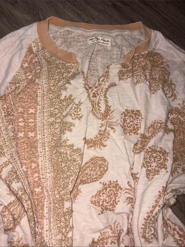 We The Free Cream & Tan Paisley Long Sleeve Top - Image 4