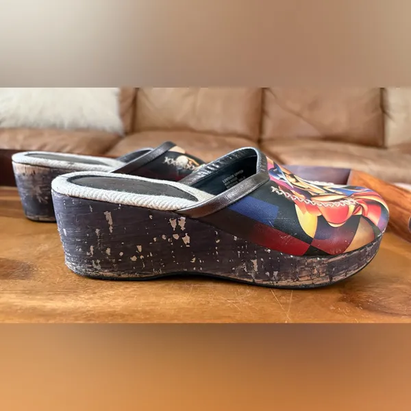 Leather Wearable Art Clogs Size 7 - Image 4