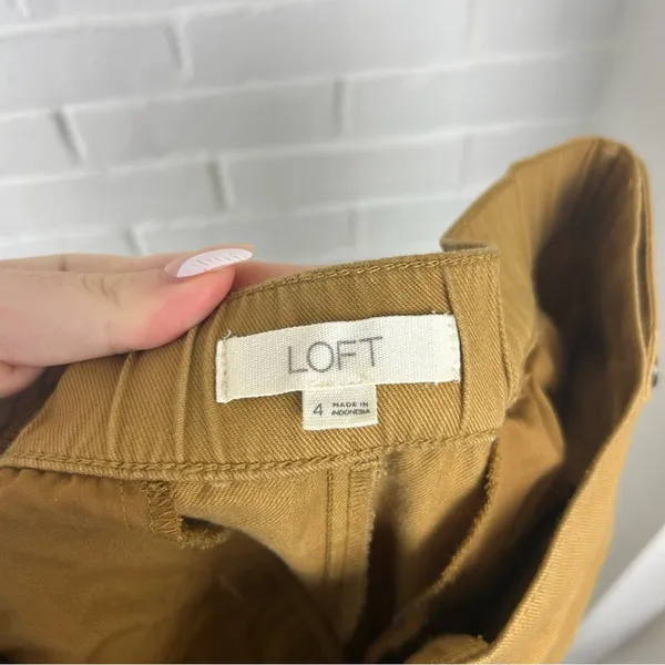 LOFT Khaki High Rise Button Detail Casual Pants Size 4 - Image 3