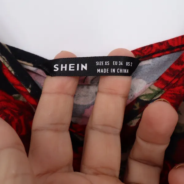 SHEIN Mini Dress Womens XS Bodycon Black Red Rose Floral Spaghetti Strap Exc - Image 2
