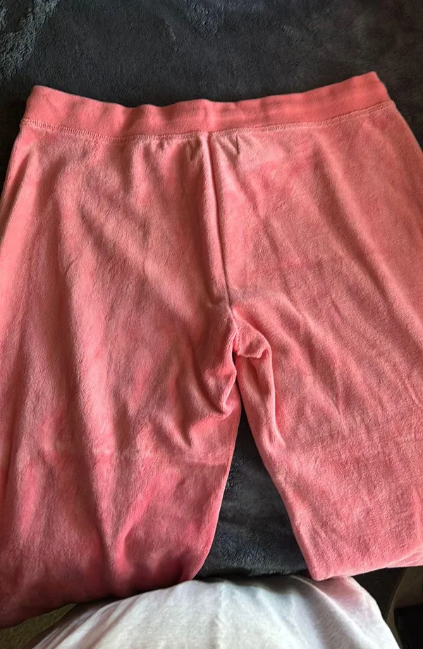 Juicy Couture Sweat Suit - Image 5