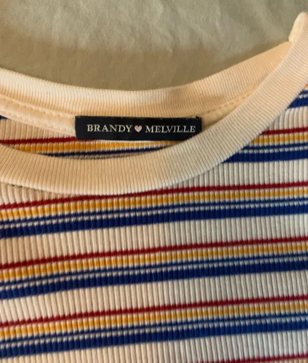 Brandy Melville Long Sleeve - Image 2