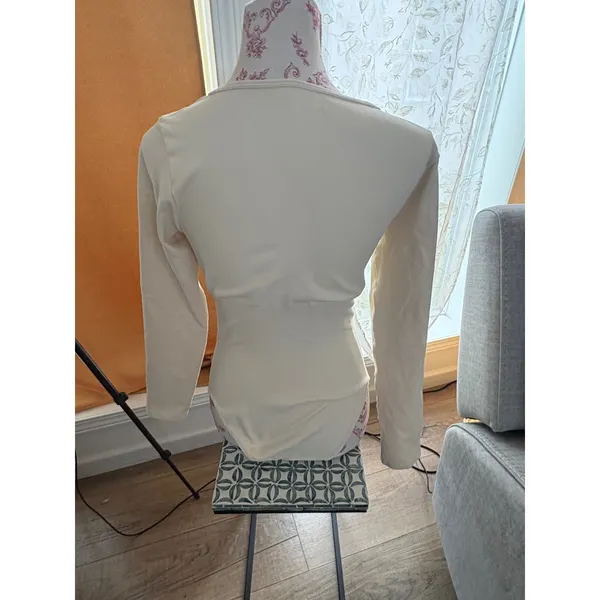 OQQ Women Cream Square Neck Long Sleeve Bodict Seamless Ribbed‎ XL Top - Image 3