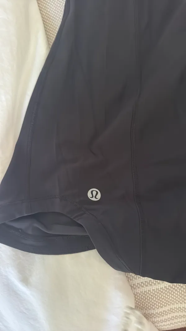 Lululemon black running tank - Image 4