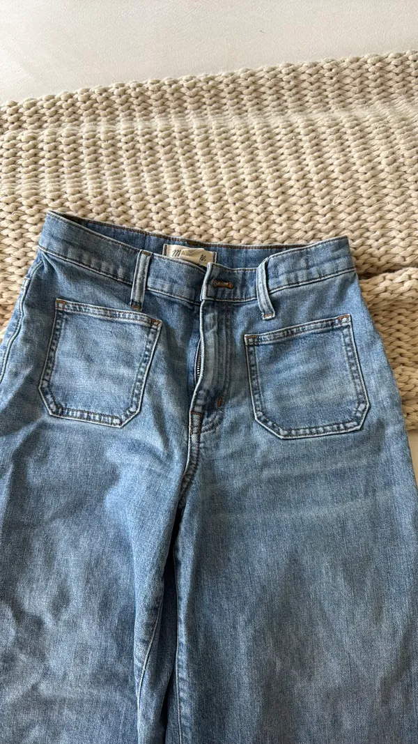 Madewell Medium Wash Jeans - Image 3