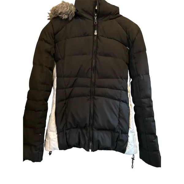 Calvin Klein Black and White Puffer Jacket - Image 3