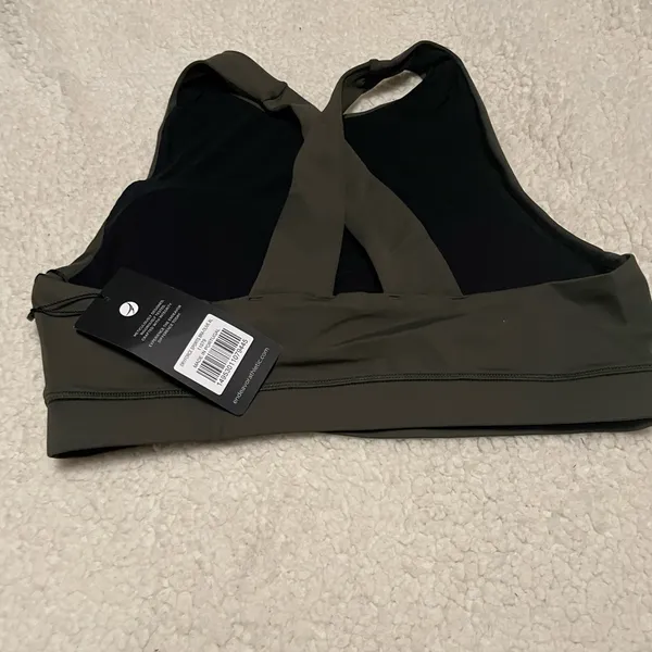 049EA.- Endeavor Athletic DRYFORCE® Sports Bra. Size Large - Image 4