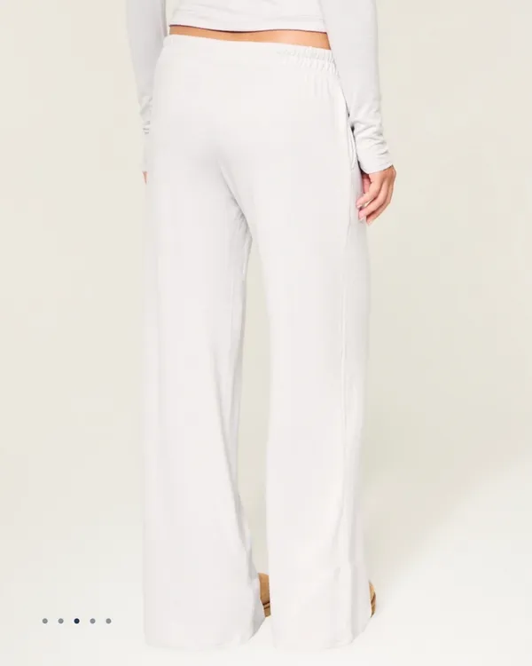 Hollister cozy wide leg pants - Image 2