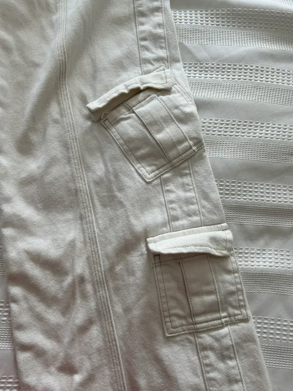 Urban Outfitters White Cargo Pants - Image 2