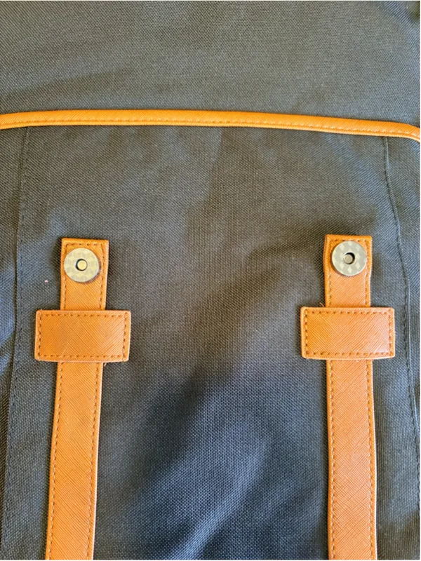 WoWang Waterproof Vintage-Style Backpack One Size Black and Brown - Image 7