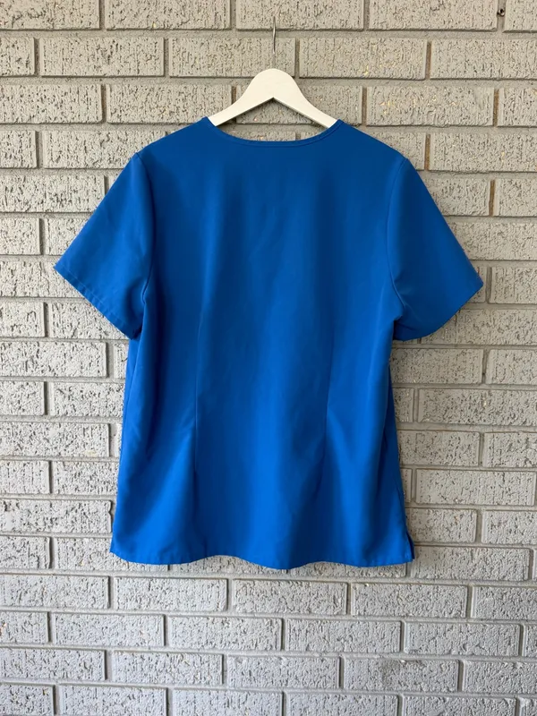 Figs Catarina One Pocket Scrub Top Royal Blue Size Large - Image 4