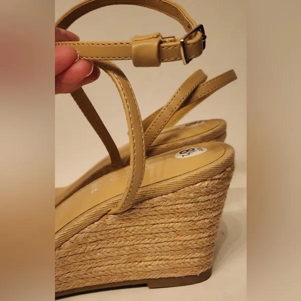 Joie Lila Wedge Leather Sandals Women’s Tan Size 8.5 - Image 9