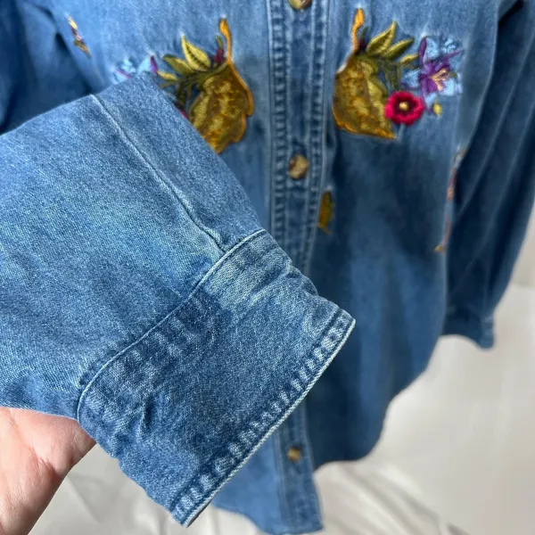 Vintage Bobbie brooks denim chambray embroidered shirt - Image 12