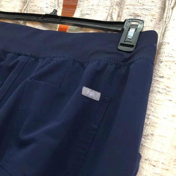 FIGS Zamora Jogger Scrub Pants - Image 10