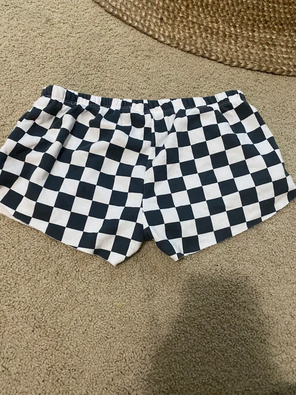 Target shorts - Image 2
