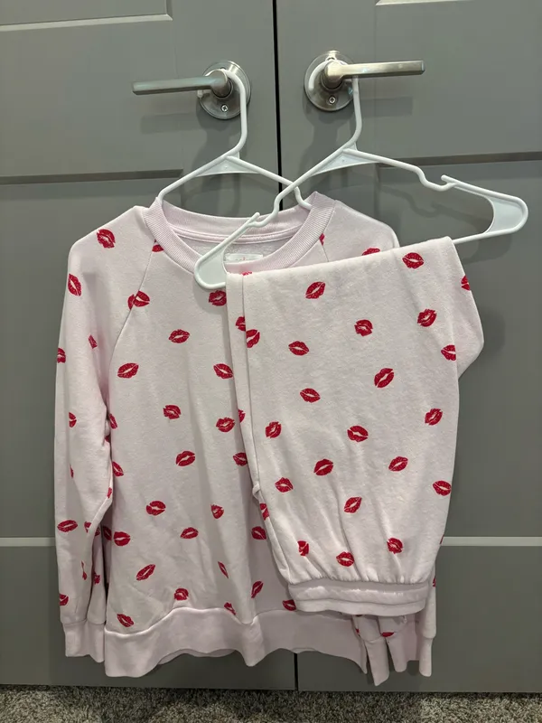 Colsie Kiss Set Pink Size M - Image 2