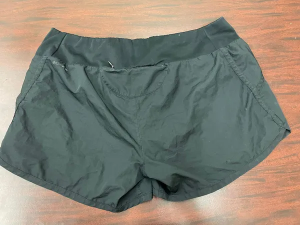 Columbia Omni-Wick Black Athletic Shorts - Image 2