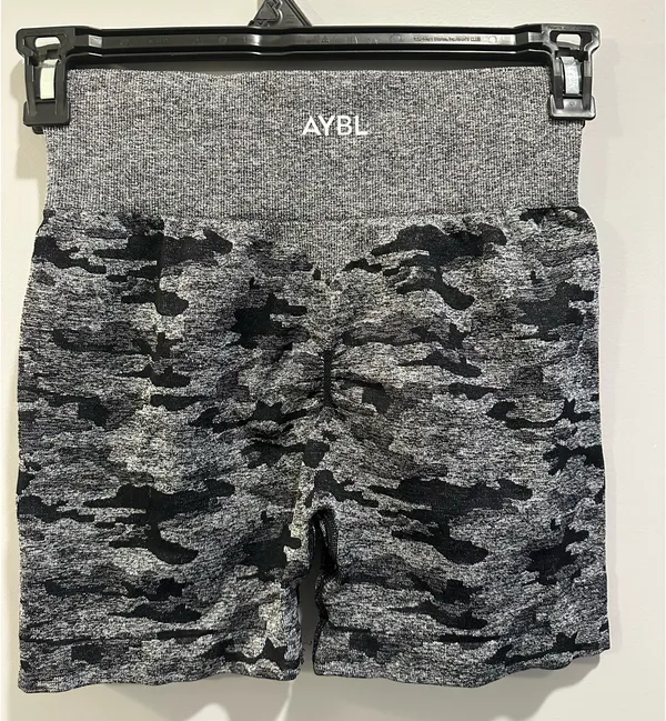 AYBL Evolve Seamless Bike Shorts Camo - Image 5