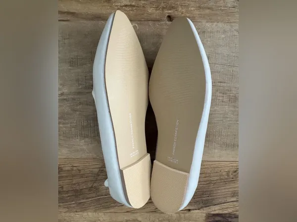 NEW IN BOX French Connection Ecru / Nude Emee Vegan Leather Flats ~ Size 10 - Image 9