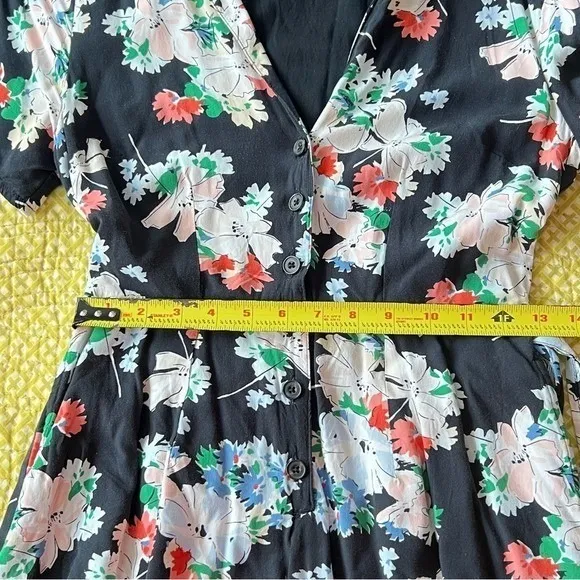 Abercrombie &‎ Fitch Black Floral Button Front Tie Waist Romper XS Short Sleeve - Image 6