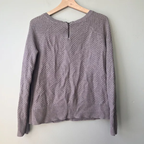 American‎ Eagle Outfitters Womens Knitted Sweater L/G Gray - Image 3
