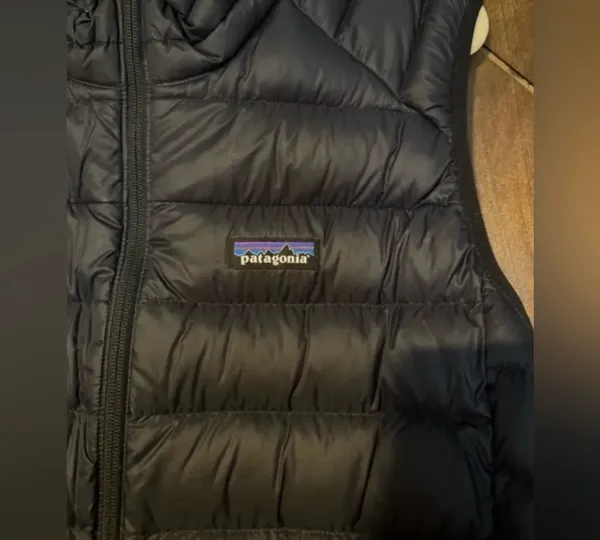 Patagonia Women's Down Vest XXL - Image 2