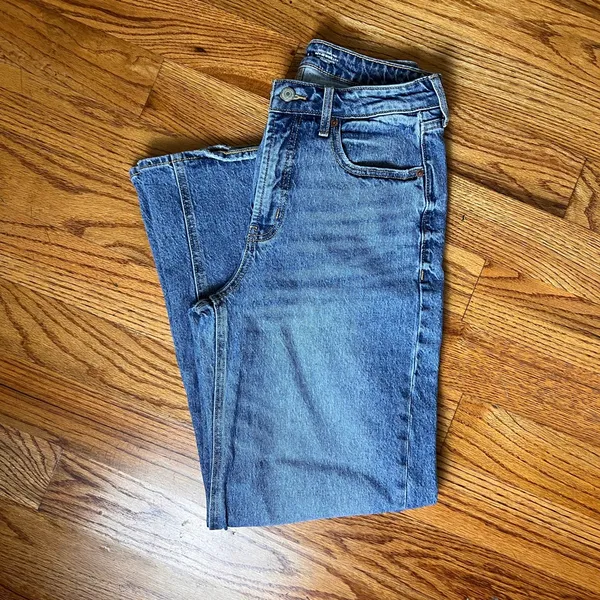 Old Navy Ski High Jeans - Image 2
