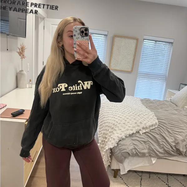 Hoodie M/L - Image 6
