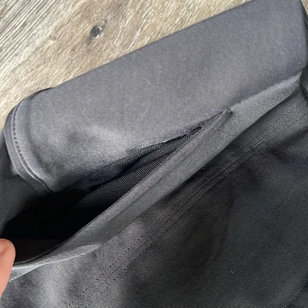 Lululemon In Power Black Shorts Size 2 - Image 12
