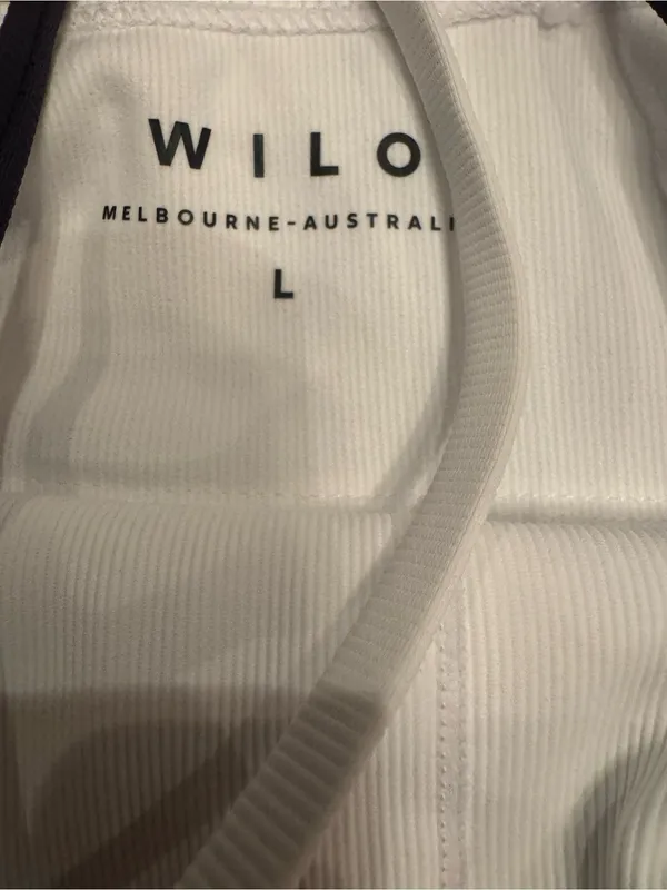 Wilo Two‑Piece Athletic Set – NWT, Sports Bra (L) + Shorts (M) - Image 5