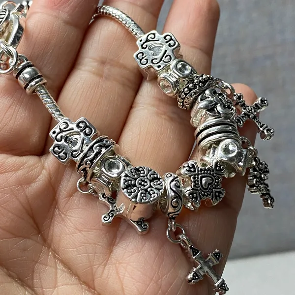 Premier Designs Silver Tone Charm Bracelet Cross Heart Dangle Beads Luck Scroll - Image 9