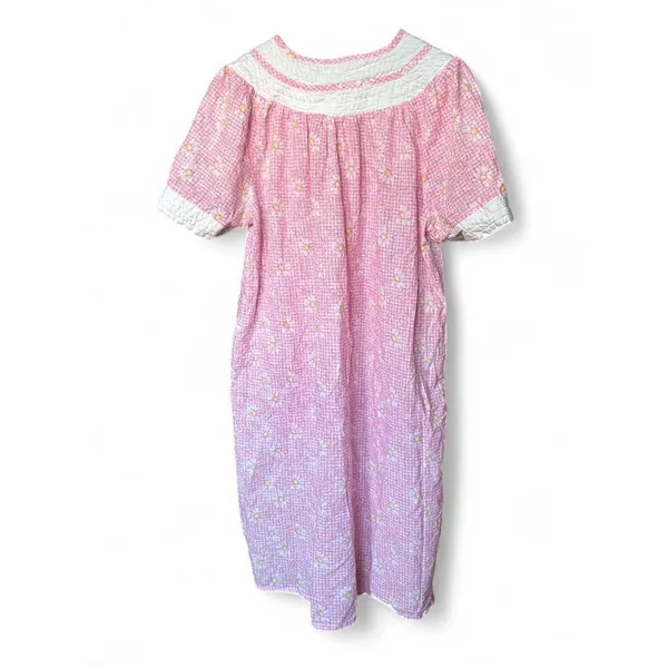 House Dress Pink Gingham Daisy Snap Front Quilted Yoke Floral Cottagecore XL - Image 5