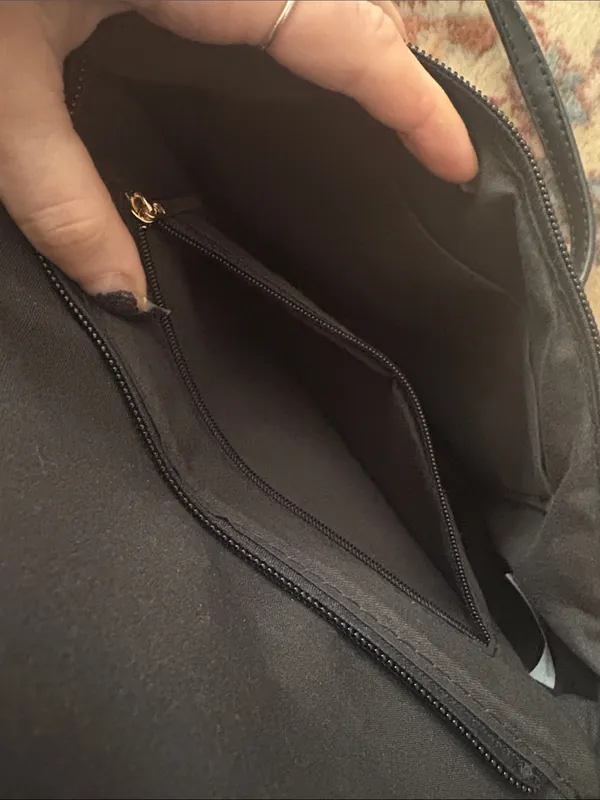 Black crossbody - Image 3