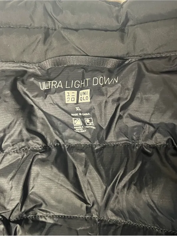 UNIQLO Ultra Light Down Black Puffer Jacket Zipper Front Womens Size XL - Image 8
