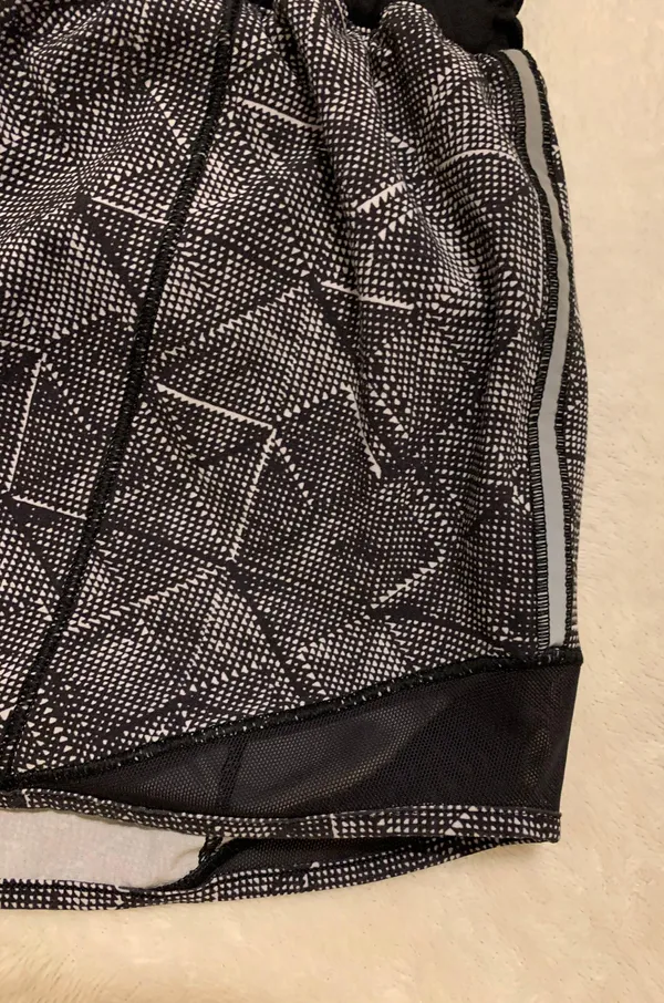 Shorts - Image 2