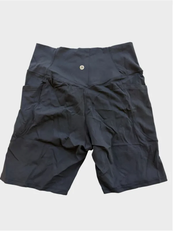 Size L Halara Crossover Yoga Biker Shorts - Image 2