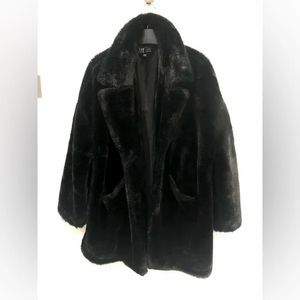 Zara NWT collared button front faux fur jacket coat - Image 7