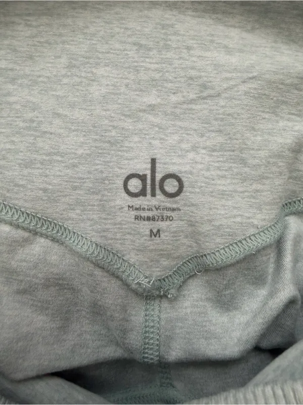 ALO Yoga Alosoft Lounge Legging Medium - Image 4
