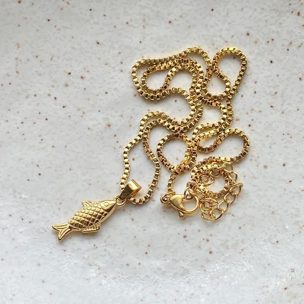 Handmade gold tone fully stainless steel fish boho funky chic simple necklace🌀🐟 - Image 7