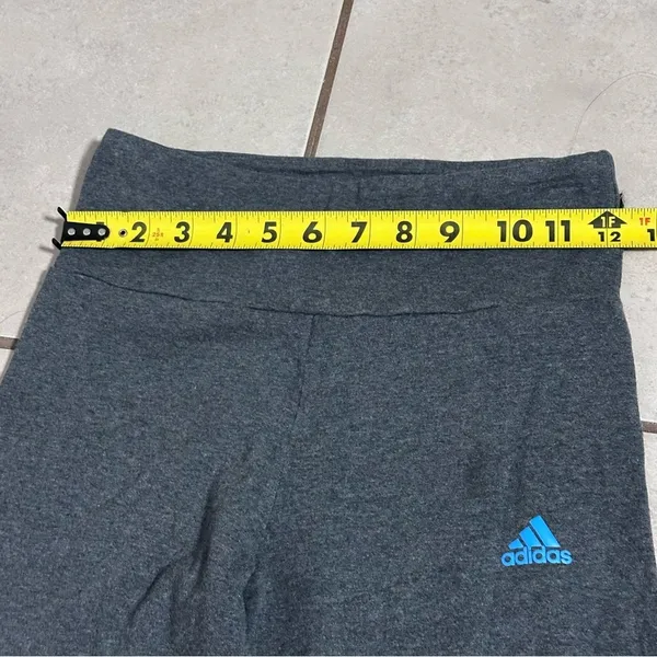 Adidas Women Gray Activewear Linear Logo Leggings size Small.‎ - Image 7