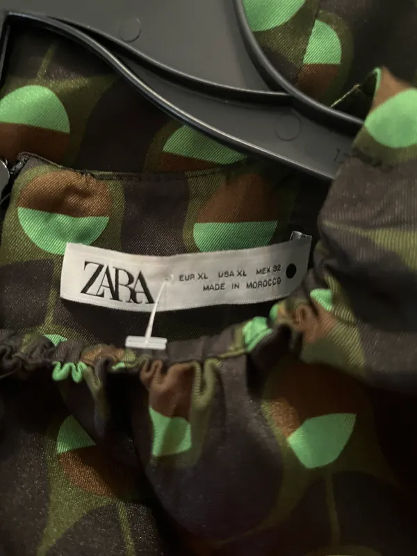 ZARA Olive Green Geometric Print Long Bishop Sleeve Satin Blouse | XL (aa) - Image 7