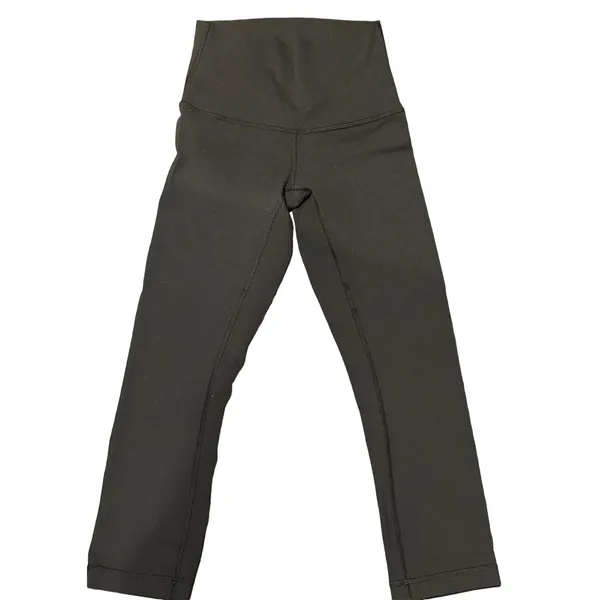 Lululemon Wunder Under black leggings 21” size 4 thick material - Image 4