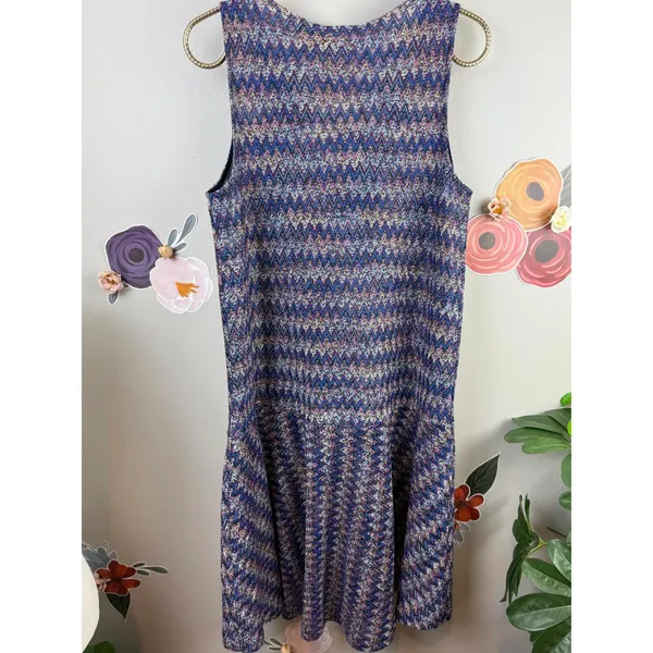 Maeve by Anthropologie Blue V-Neck Chevron Sleeveless Midi Dress - Size - Small - Image 2