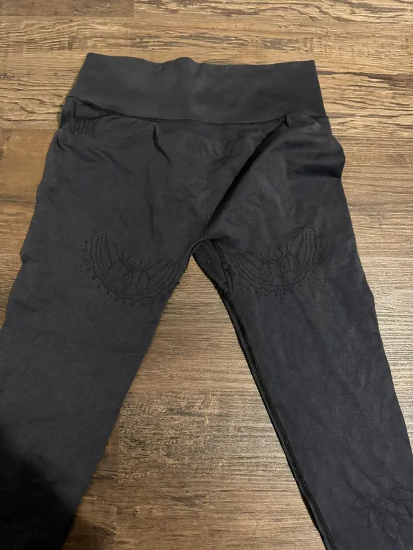 Gymshark Legging - Image 3