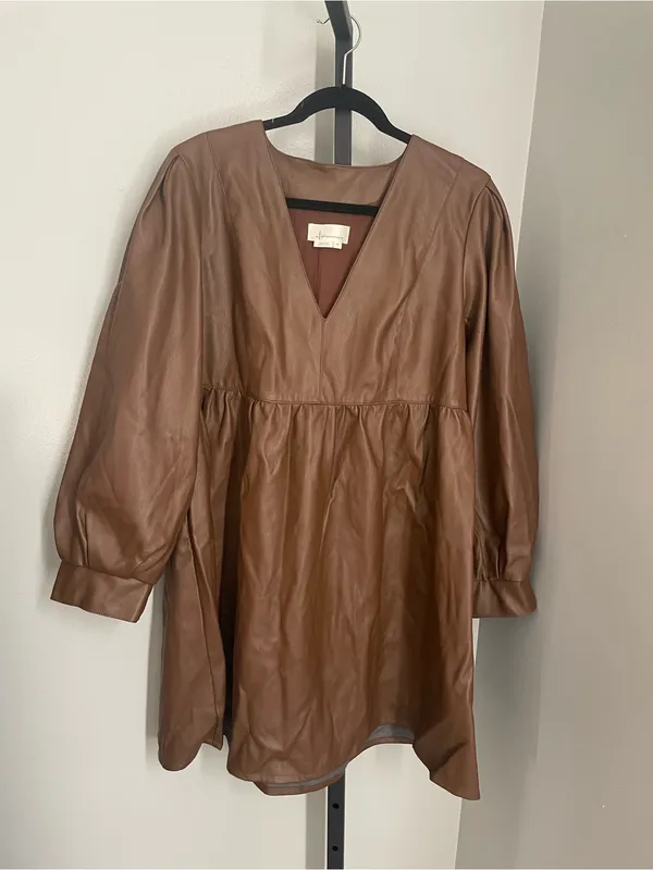 Anthropologie Deep-V Faux Leather Babydoll Dress Size XL - Image 2