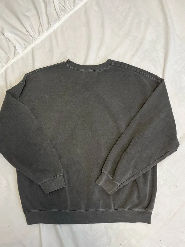 Urban Outfitters Crewneck - Image 3