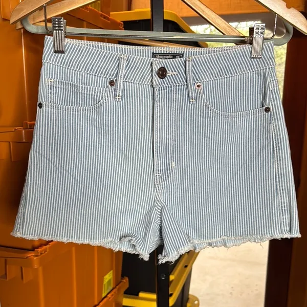 Abercrombie & Fitch Simone High Rise Striped Denim Shorts Blue White Size 26 - Image 3
